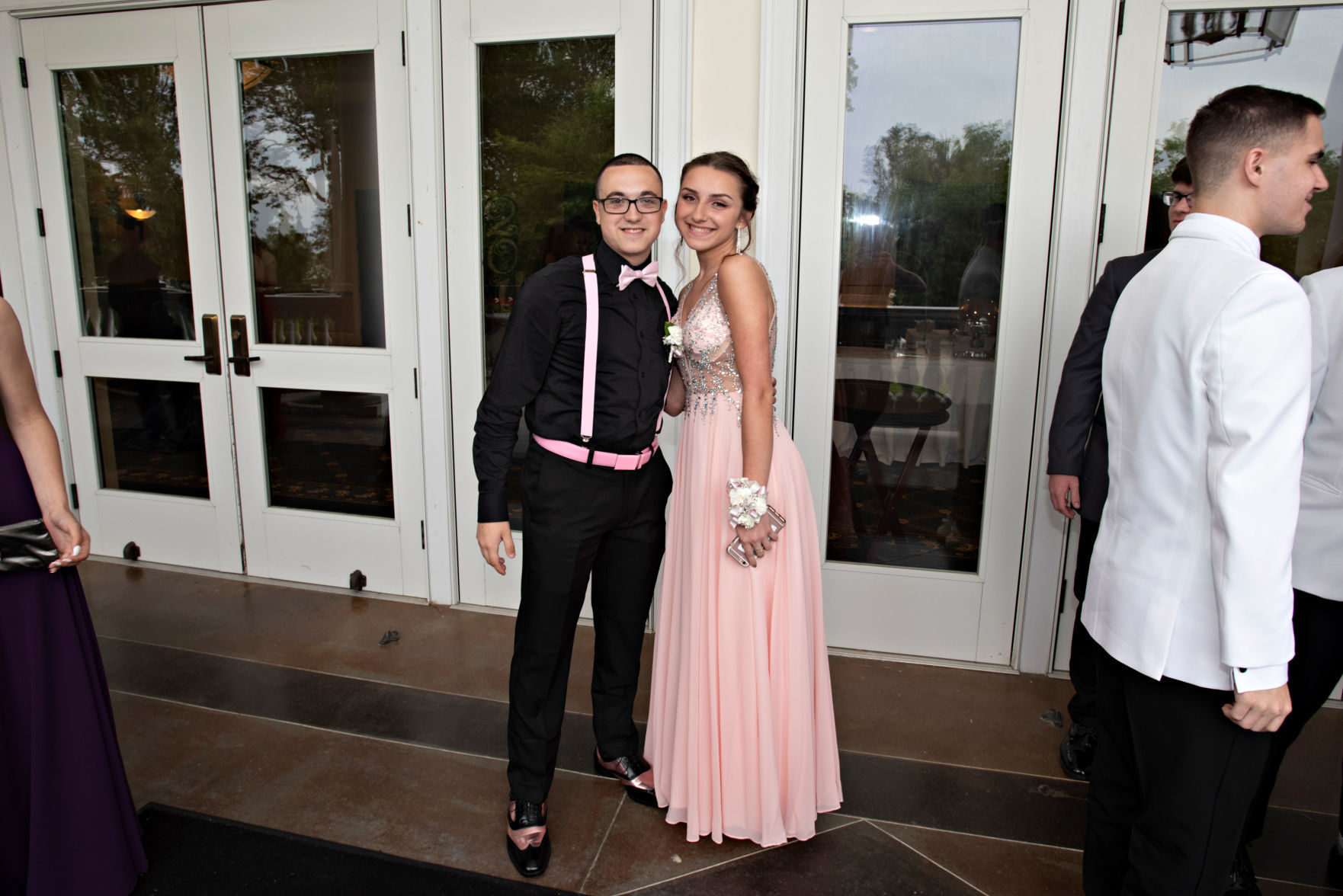 060819_gal_barnegatProm